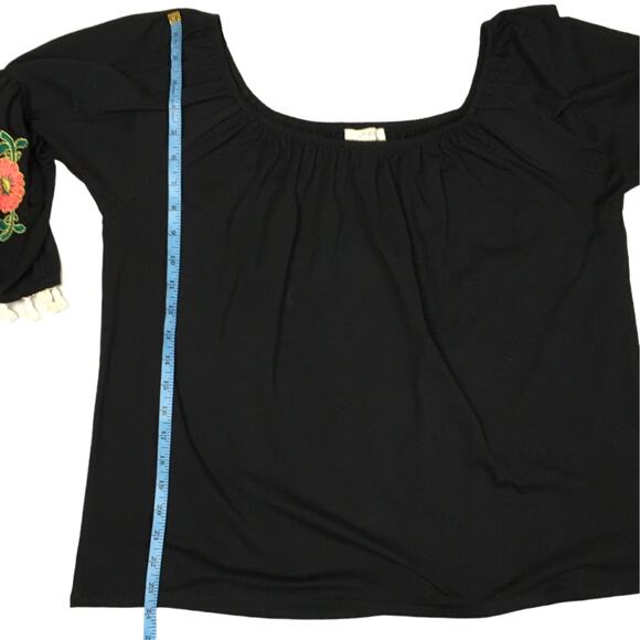 Umgee Top Floral Embroidered Tassel Bohemian Off Shoulder Bell Sleeve Blouse M‎ - Picture 8 of 10